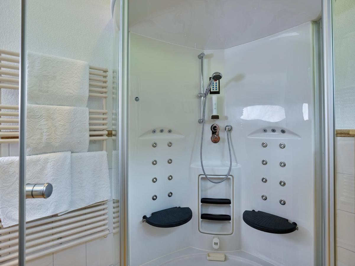 ניוסטיפט אים סטובאיטל Hotel Sonnhof מראה חיצוני תמונה