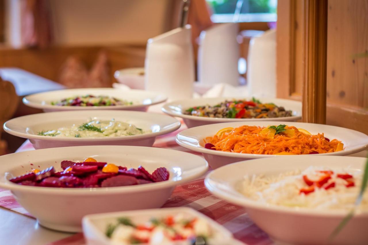 ניוסטיפט אים סטובאיטל Hotel Sonnhof מראה חיצוני תמונה